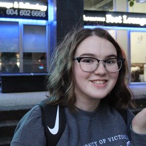 Meet your Posher, Amy